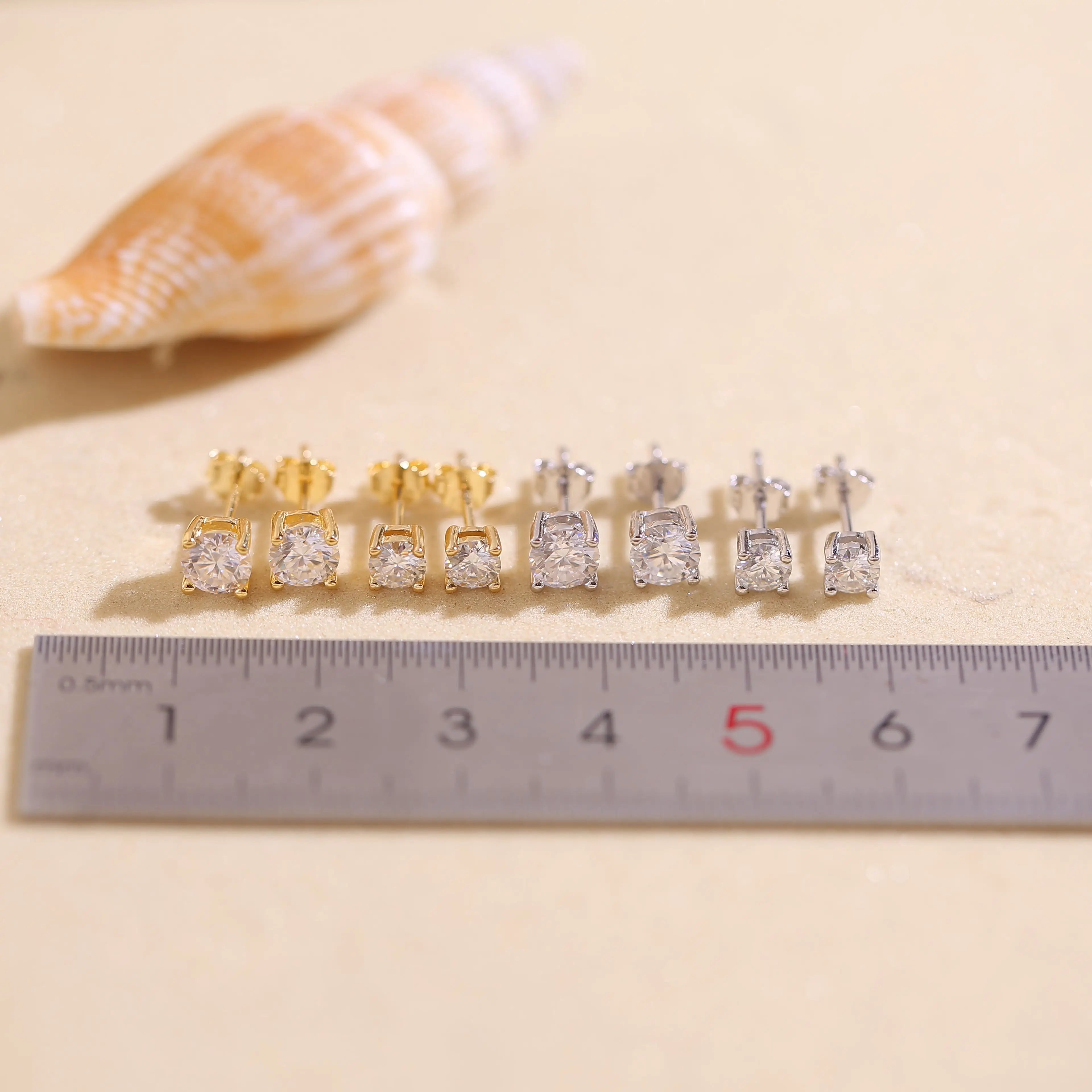 Moissanite Diamond 925 Silver/18K Gold Stud Earrings