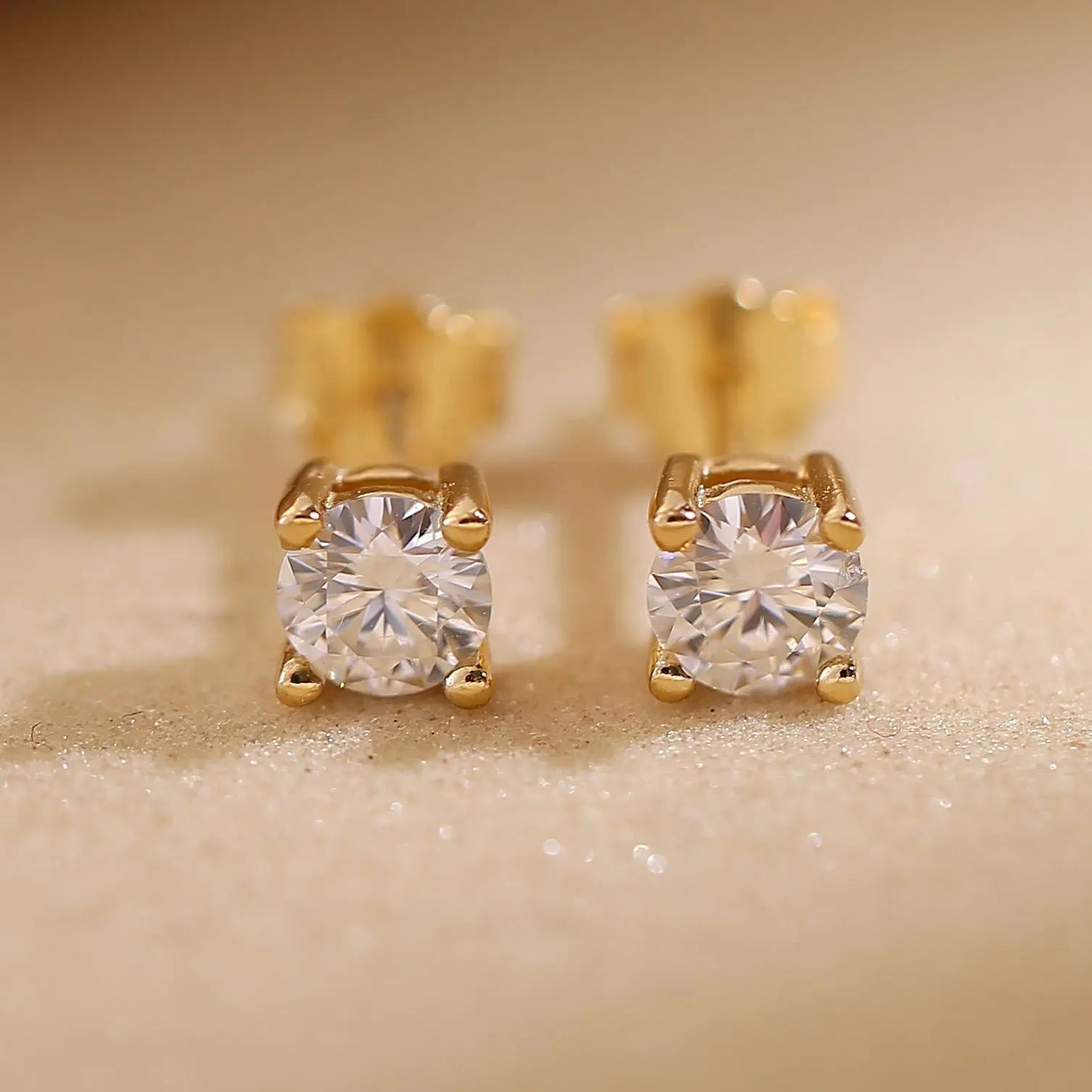 Moissanite Diamond 925 Silver/18K Gold Stud Earrings